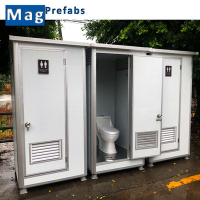calidad  Industrial cheap outdoor movable public portable sandwich panel toilet cubicle for rental fábrica